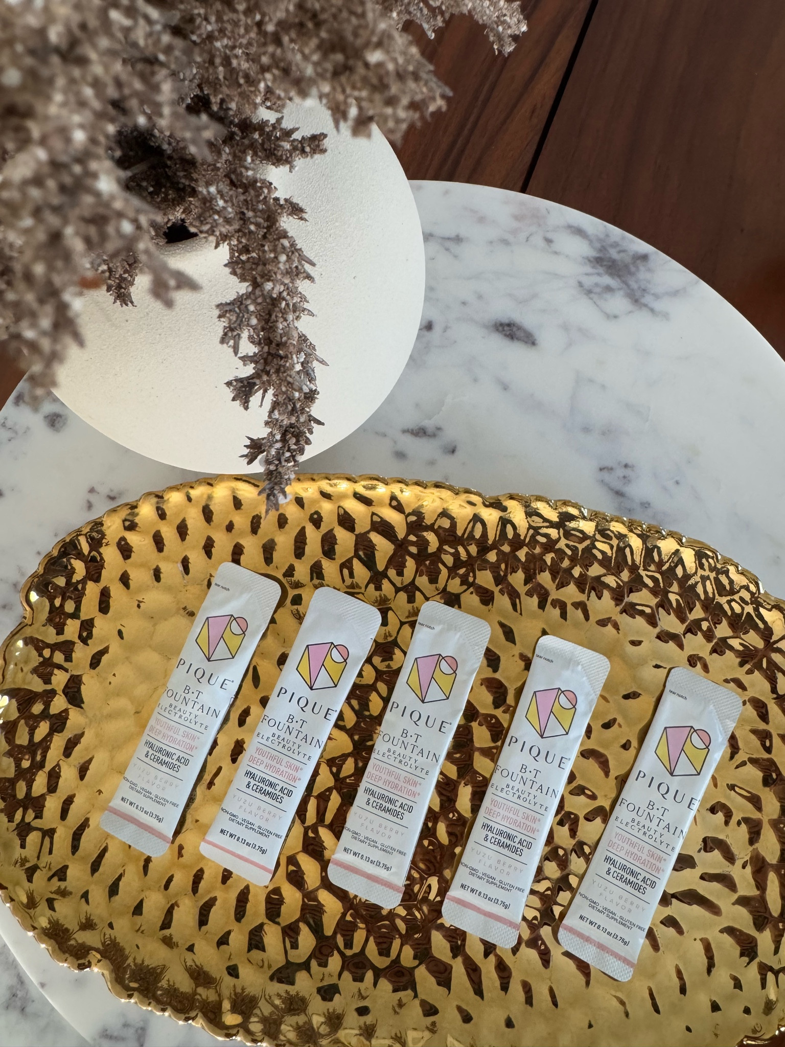 The best electrolytes that actually taste good. Pique electrolytes in yuzu berry are my favorite way to hydrate and my skin looks more radiant! 

#LTKBeauty #LTKActive