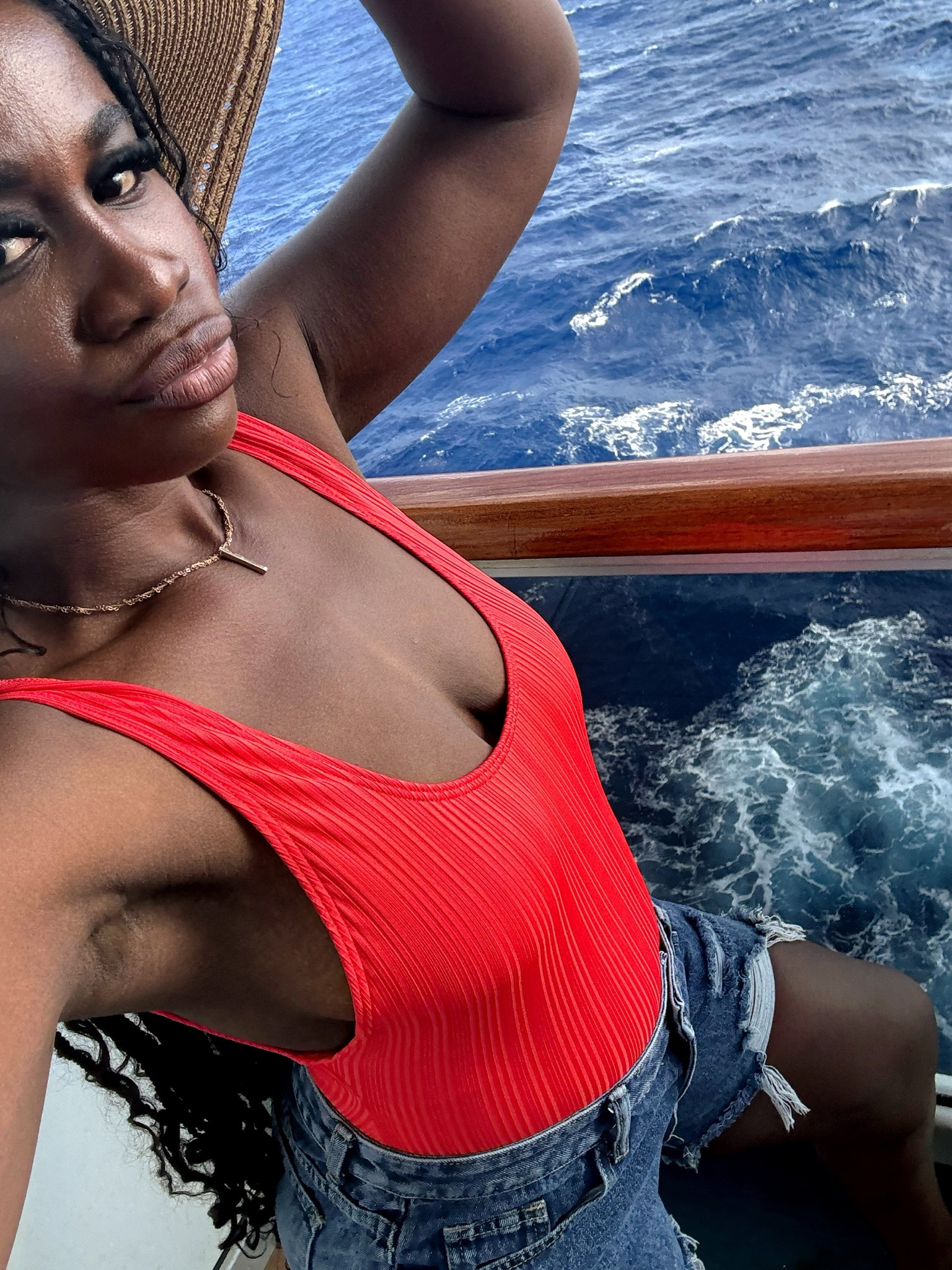 Time at sea 🌊 

#LTKVideo #LTKTravel #LTKSwim

#LTKTravel #LTKSwim #LTKHoliday