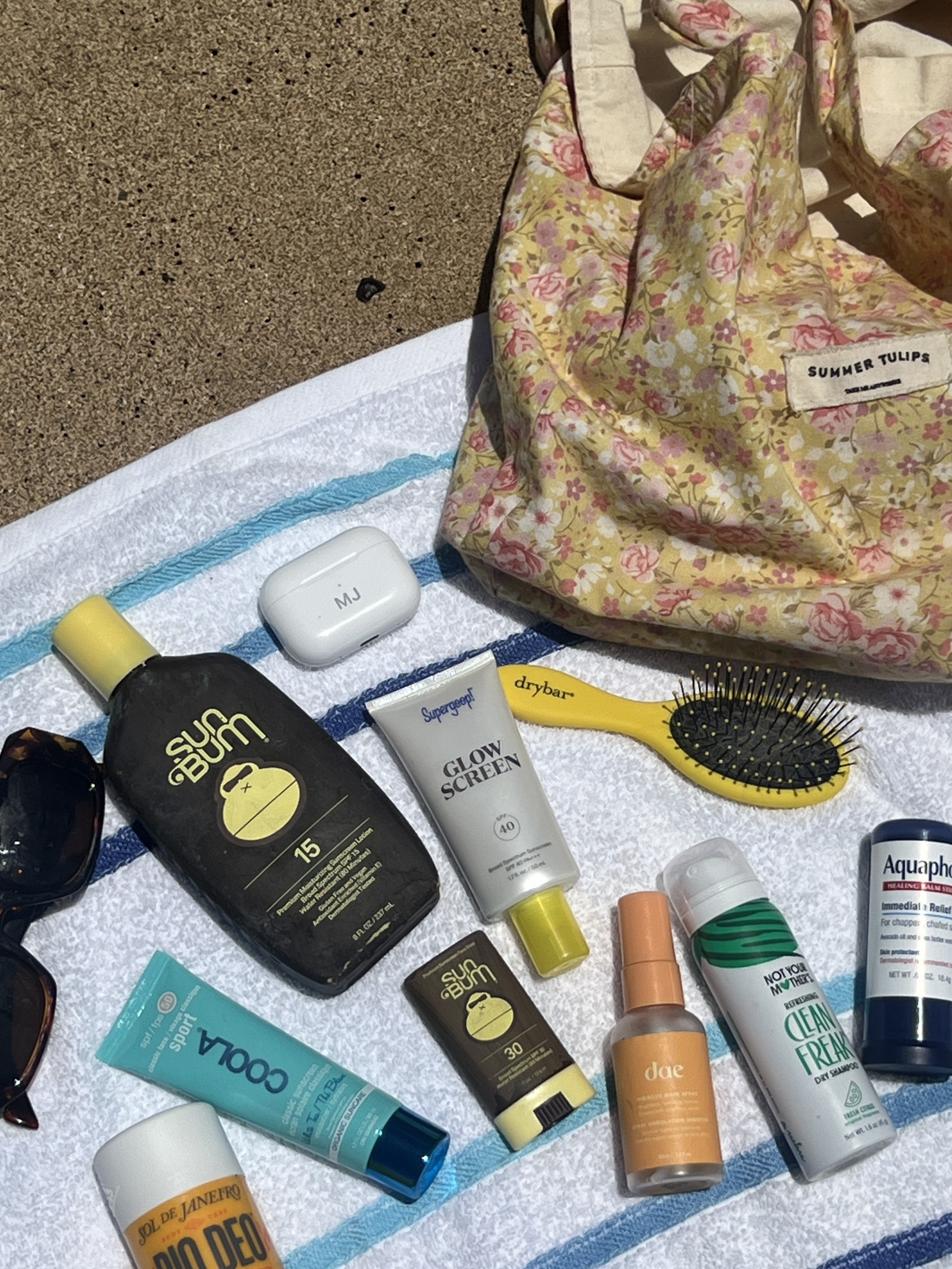 Maui Spring Break Essentials x My favorite beauty finds for your sandy days in the sun 🌴🌺

spring break beauty essentials, suncare, beach beauty, sunscreen, SPF, sun protection, beach skincare, summer glow, waterproof makeup, beach-ready beauty, beach essentials, tanning lotion, sun protection for face, hydrating mist, after-sun care, lip balm with SPF, beach hair care, hair protection spray, bronzing lotion, travel-friendly beauty products, sun-kissed skin, UV protection, aloe vera gel, coconut oil for skin, lightweight moisturizer, refreshing face spray, sunscreen for sensitive skin, beach vibes, clean beauty for the beach, natural sunscreen, anti-aging sunscreen, beach-ready makeup, mineral sunscreen, cruelty-free suncare

 

 #LTKSwim #LTKTravel #LTKItBag