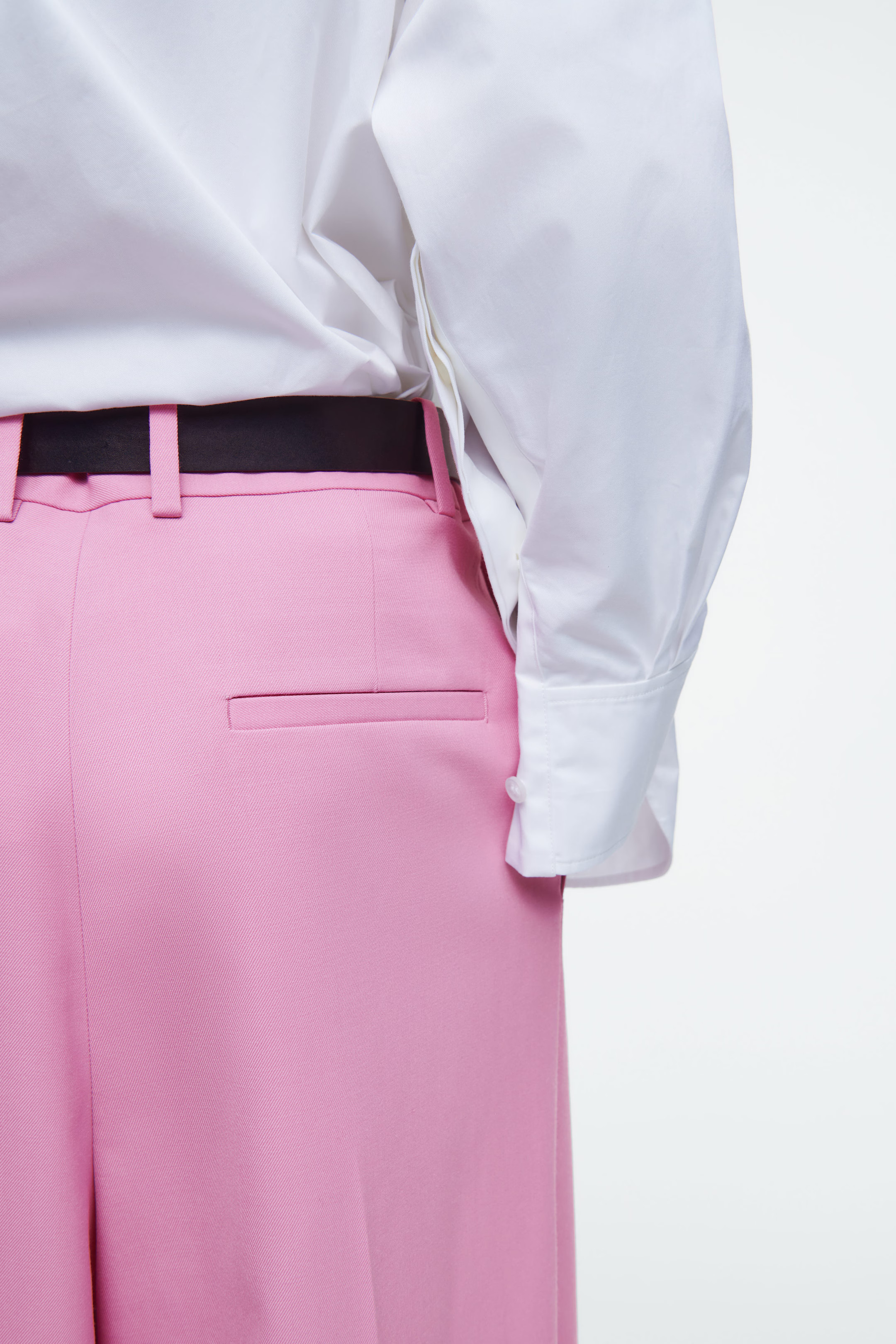 RELAXED TWILL WIDE-LEG TROUSERS - PINK | COS (EU)