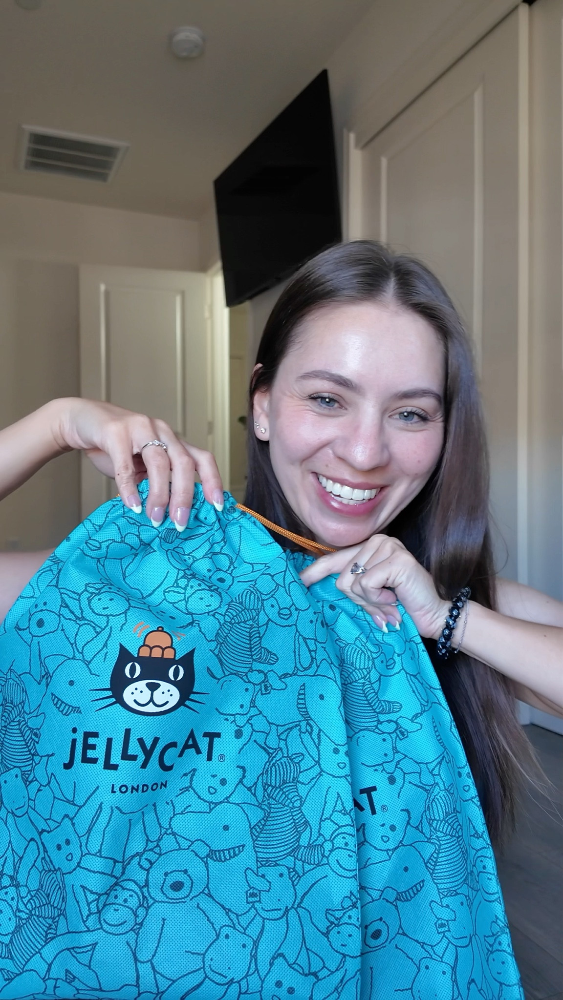 Jelly cats!!

#LTKSeasonal #LTKBeauty #LTKStyleTip