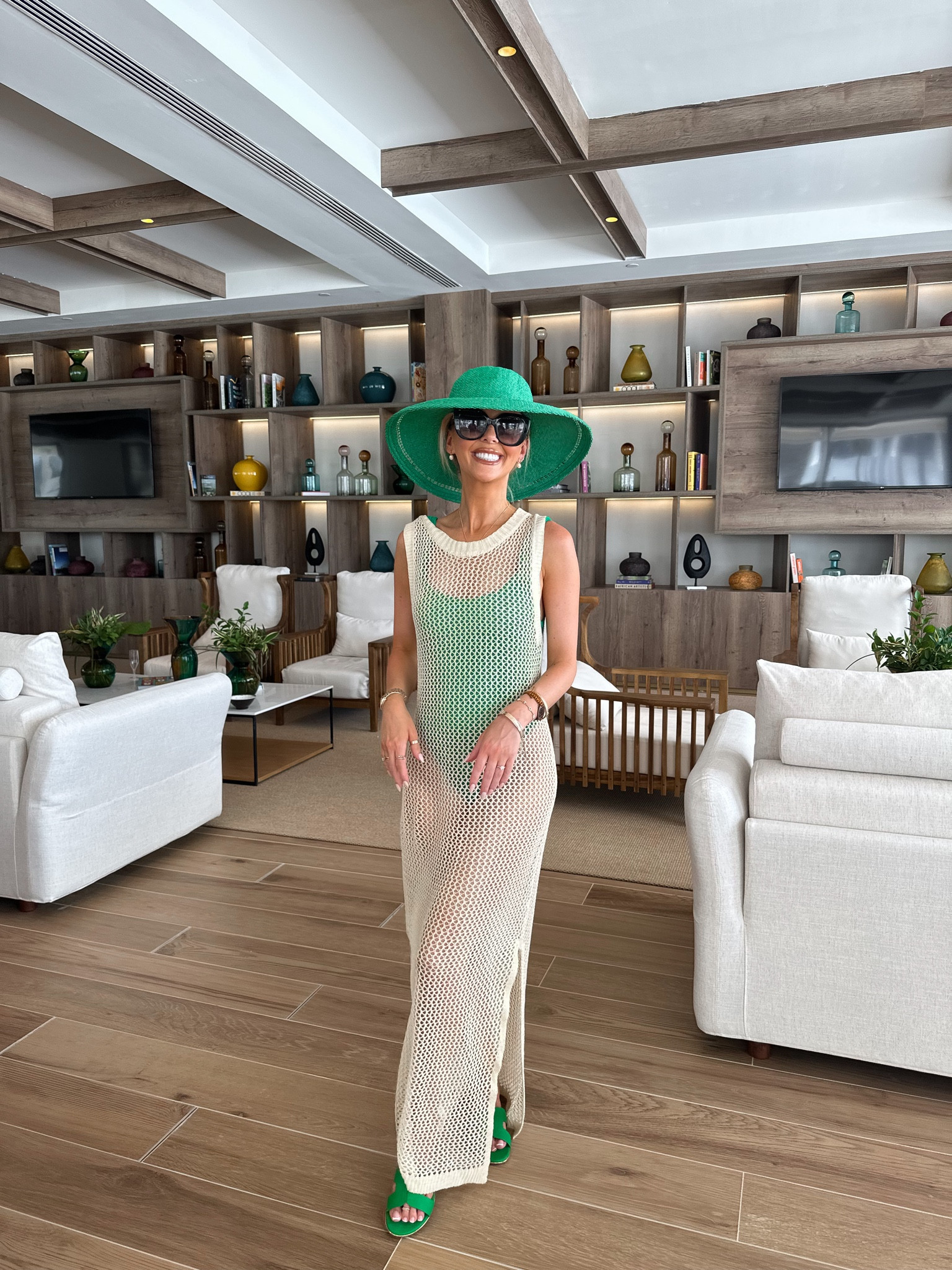 Added my exact dress to the post but I’ve also tagged similar as there’s not many in stock! It’s also in other colours 🥰