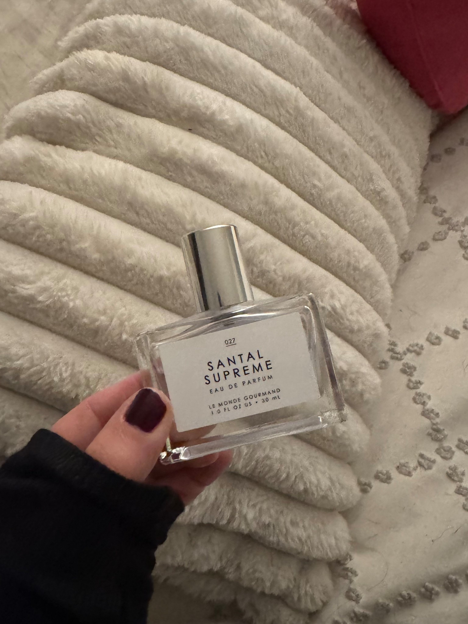 i’ve been loving this scent lately, it’s clean and light but also perfect for going out at night 

#LTKBeauty #LTKselfcare