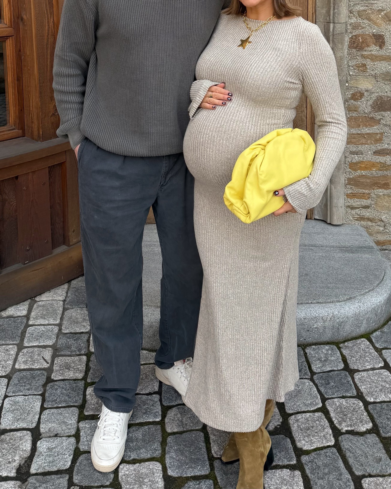 Necklace code BRE15, size medium in 3rd trimester in Amazon stretchy dress (color apricot)  it’s not see thru at all I’m not wearing anything but a bra lol. SO GOOD. Stick with true size it runs big!!  Bag is rented from Vivrelle but linked similar 

#bresheppard #pregnantstyle #bumpstyle #westernboots #amazonmaxidress #amazondress