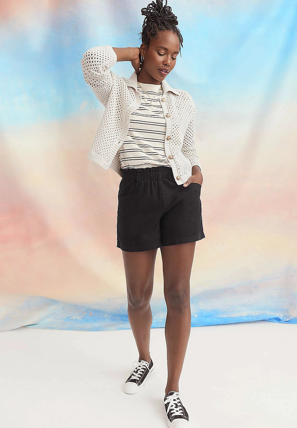 Soft Linen High Rise 4.5in Short | Maurices