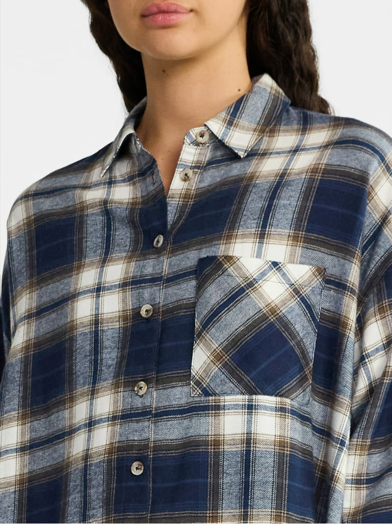 No Boundaries Slouchy Flannel Shirt with Side Pockets, Women's | Walmart (US)