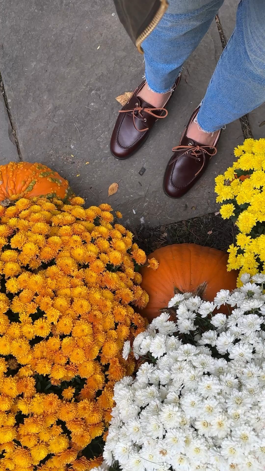 ON SALE 🧡 These are so good. All leather boat shoes. I wore these all weekend long- new favorite!

#LTKOver40 #LTKShoeCrush #LTKSaleAlert