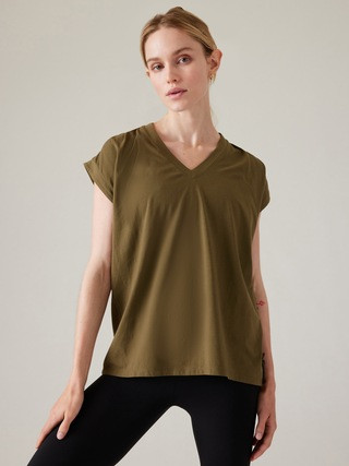 Outbound Twist Tee | Athleta