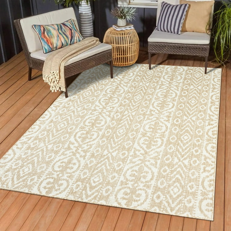 LR Home Victoria 5' x 8' Beige/Ivory Trellis Indoor/Outdoor Area Rug | Walmart (US)