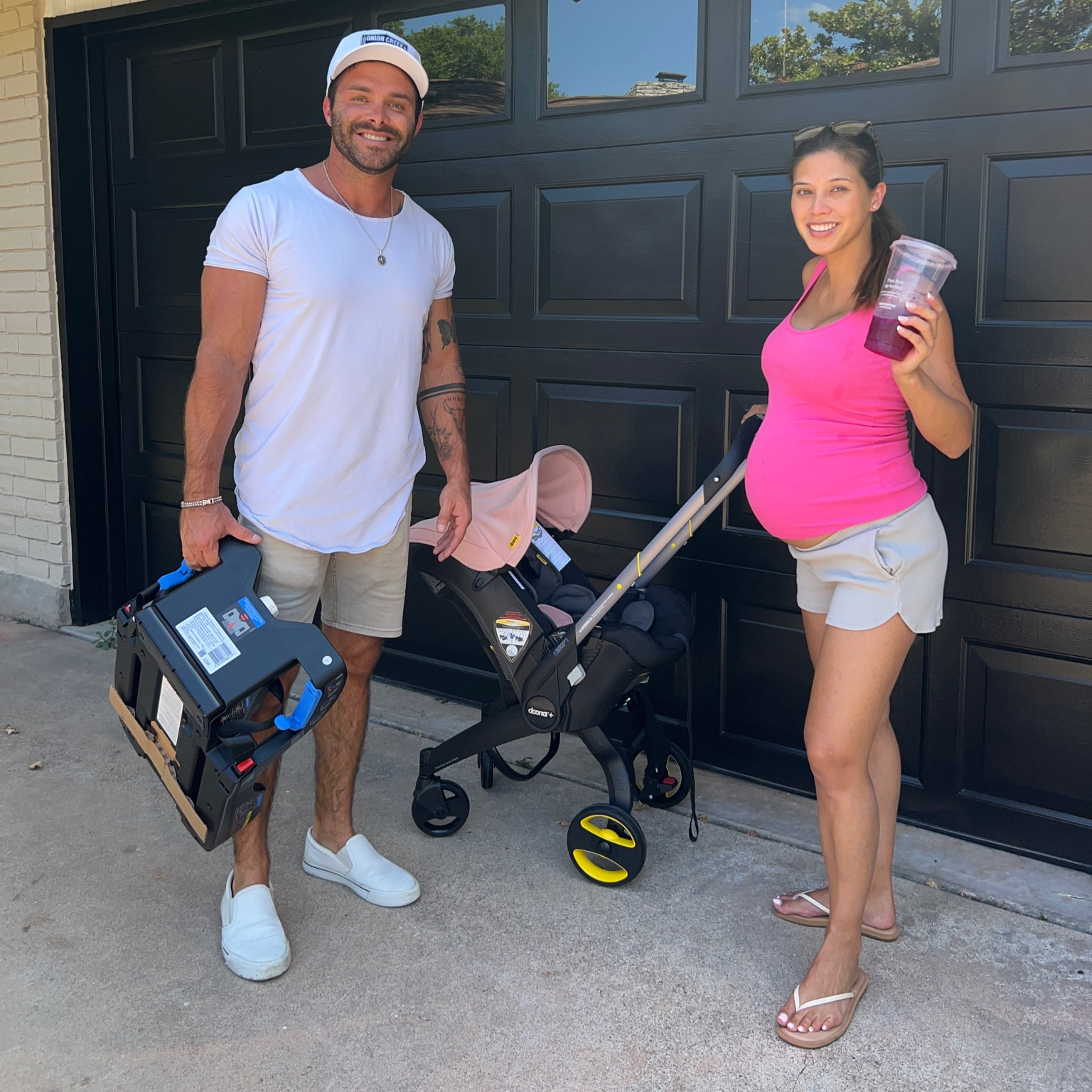 DADA’S DOONA CARSEAT-STROLLER all in one! 💗
Makes it so much easier for a busy daddy! 🎀👶🏼 #ltknewborn #ltkdad #ltkbaby #ltkfamily 

#LTKbaby #LTKSale #LTKhome