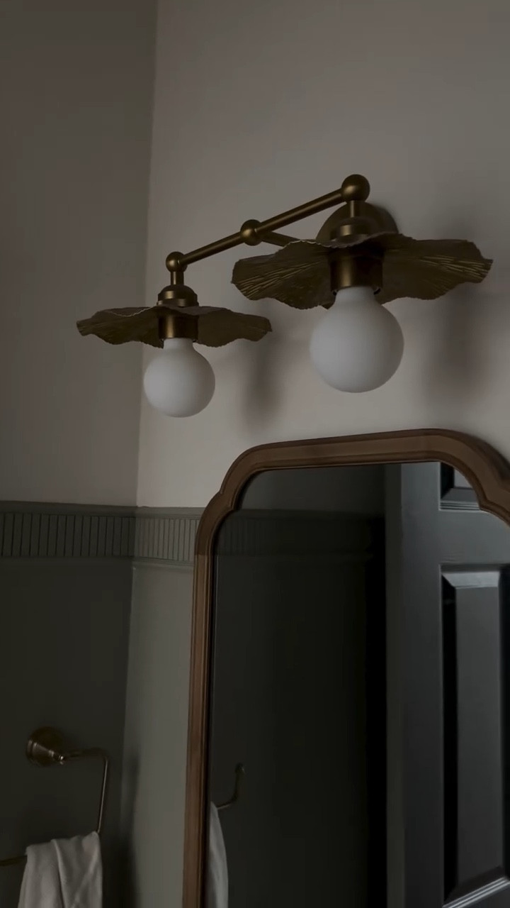 this room is small but not short on style 💫 
.
Comment FINDS and I’ll send you a DM with all the links.
.
#smallbathroomdesign #diybathroom #halfbath #amazonfinds #ltkhome