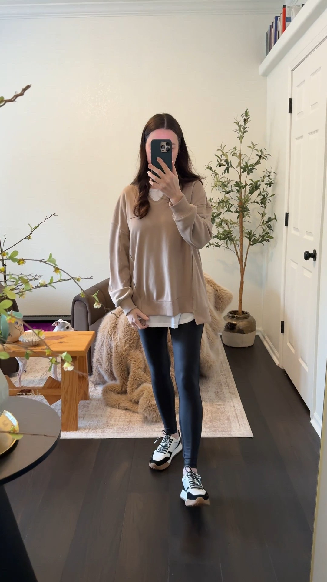 Easy on-the-go mom outfit today!  Running errands and getting a small workout in!

#LTKootd #LTKmorningroutine #LTKmomlife