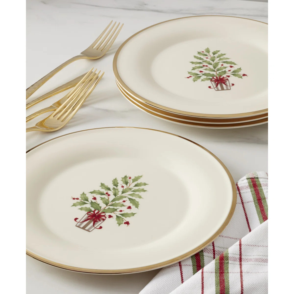 Holiday Tree Accent Plates, Set of 4 | Wayfair North America