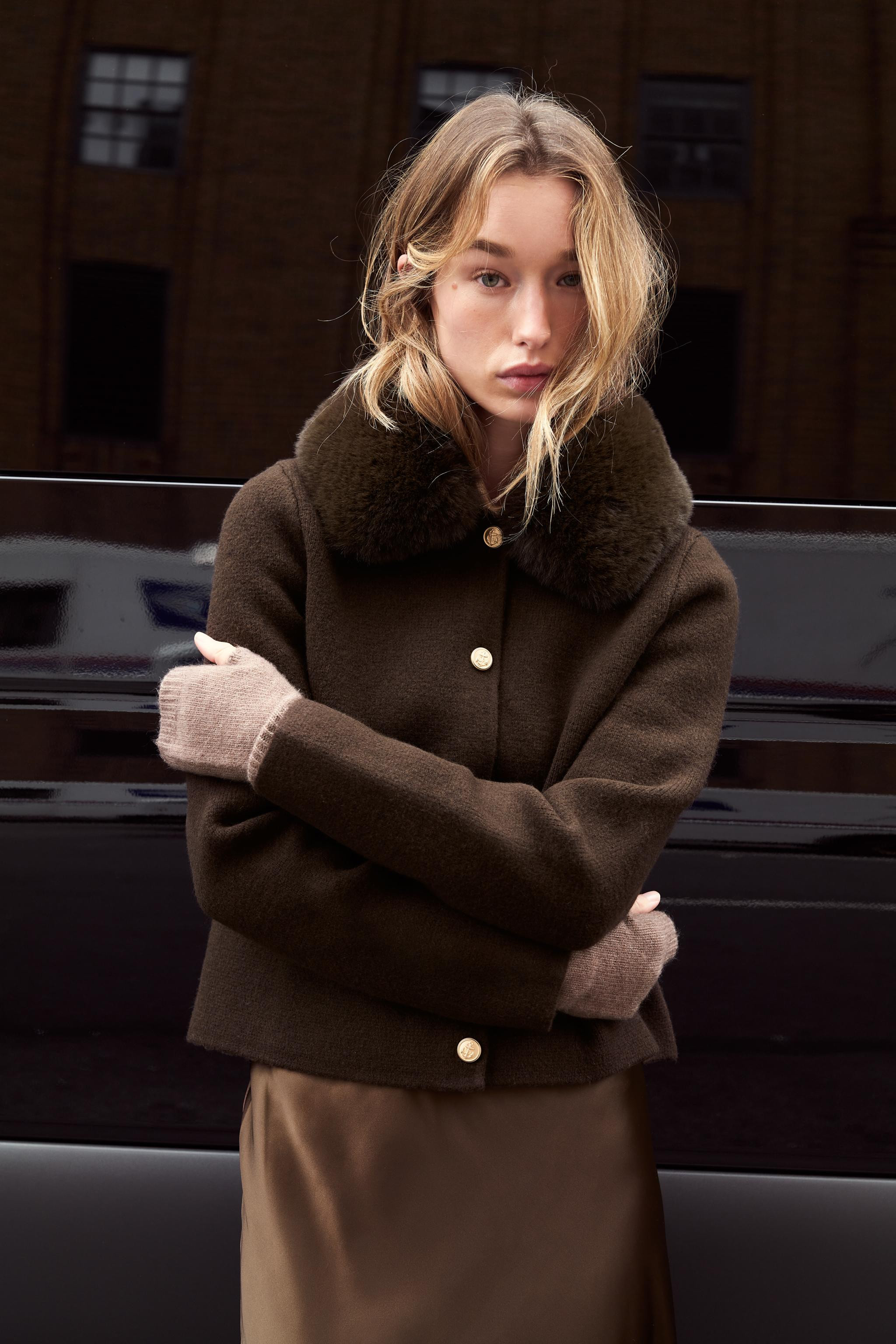 CARDIGAN WITH FAUX FUR COLLAR | Zara US