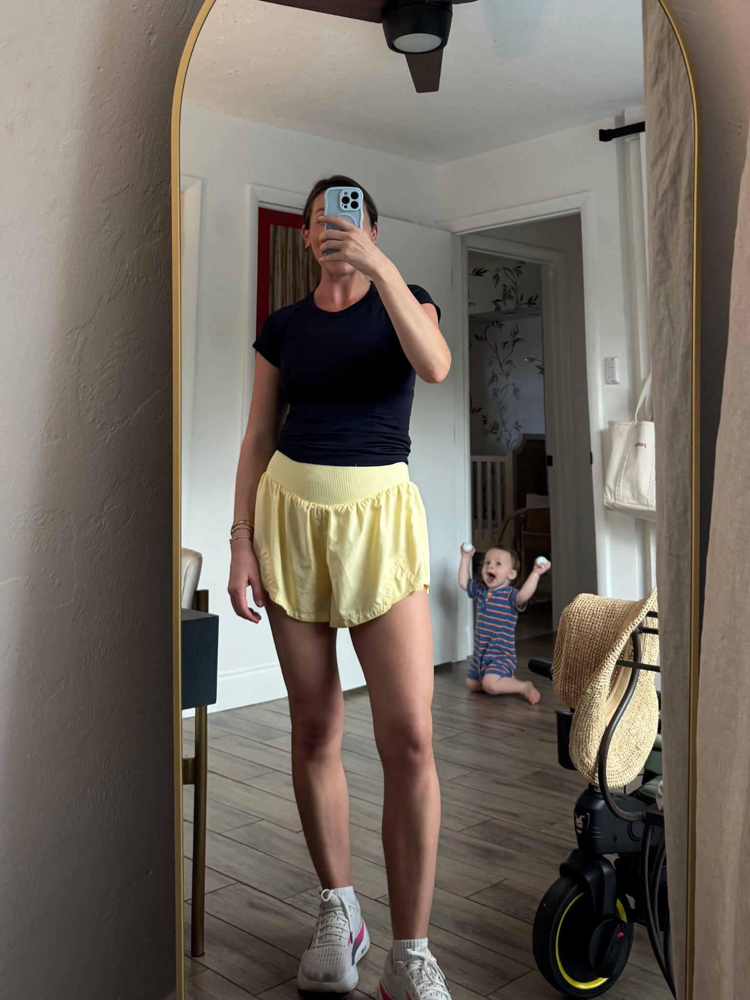 Finally found the BEST pregnancy/bump friendly workout shorts that will work for postpartum too!!

Sized up to a medium - they’re perfect! Super stretchy and comfy. Tons of fun colors too💗