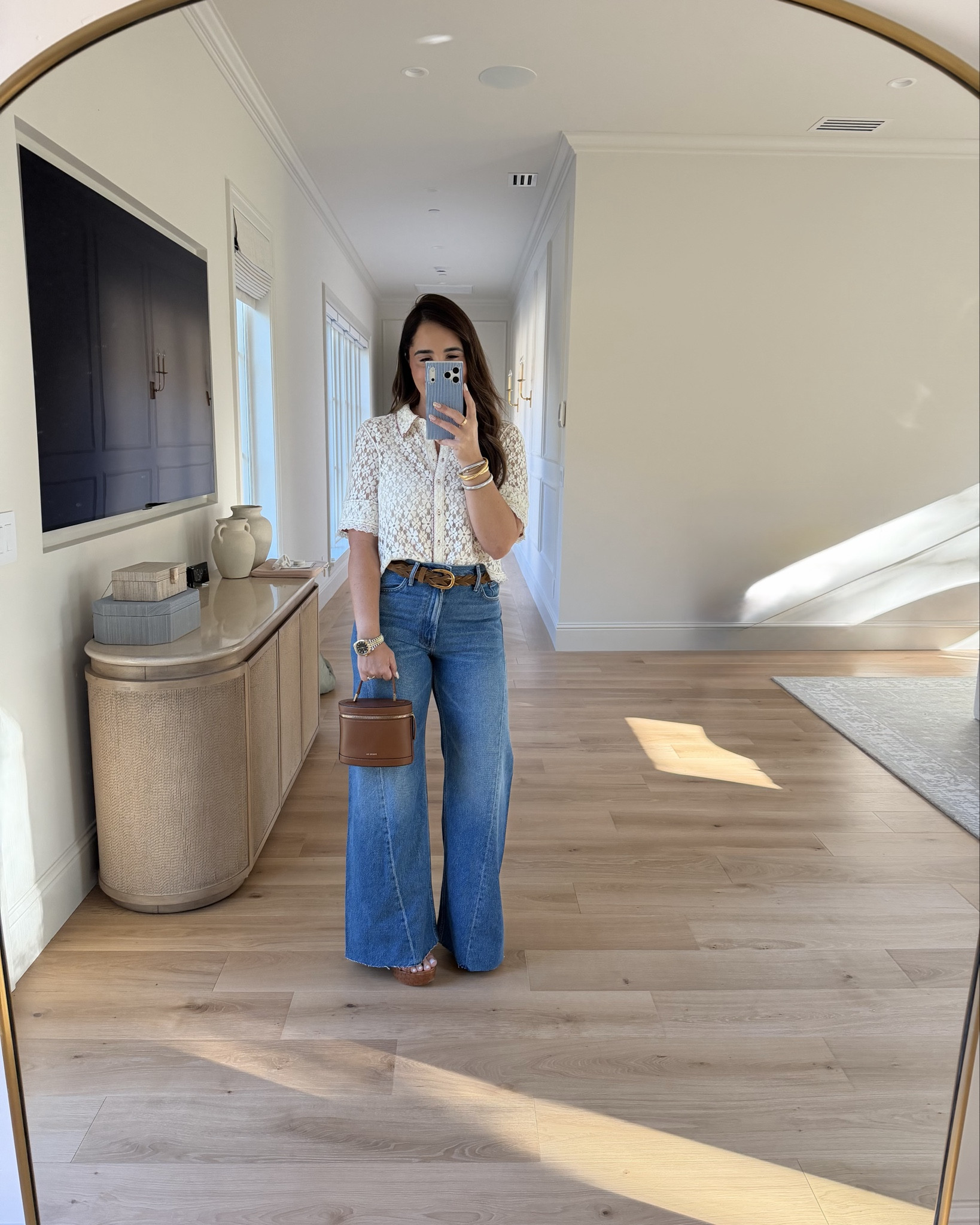 Things I bought that I would instantly buy again that make me feel put together 🤌🏼😉 jeans are on sale till the 30th

#LTKOver40 #LTKootd #LTKSaleAlert