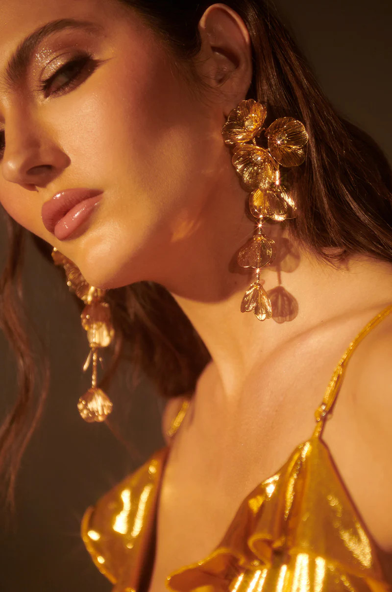 PRETTY LADY EMBELLISHED DANGLE EARRINGS IN GOLD | AKIRA
