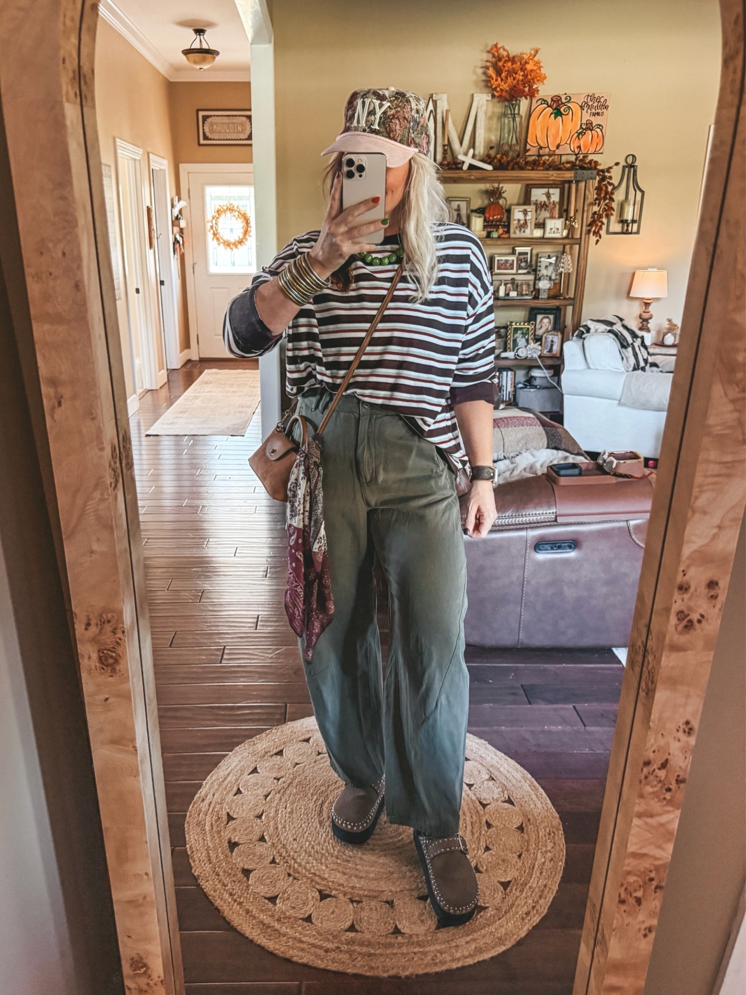 This fit from @Target is so FUN! Love these pants and striped long sleeve tee too! I’m wearing my true size 8 in pants and I sized up to a large in tshirt.
These studded mules are not Target but they run true to size.