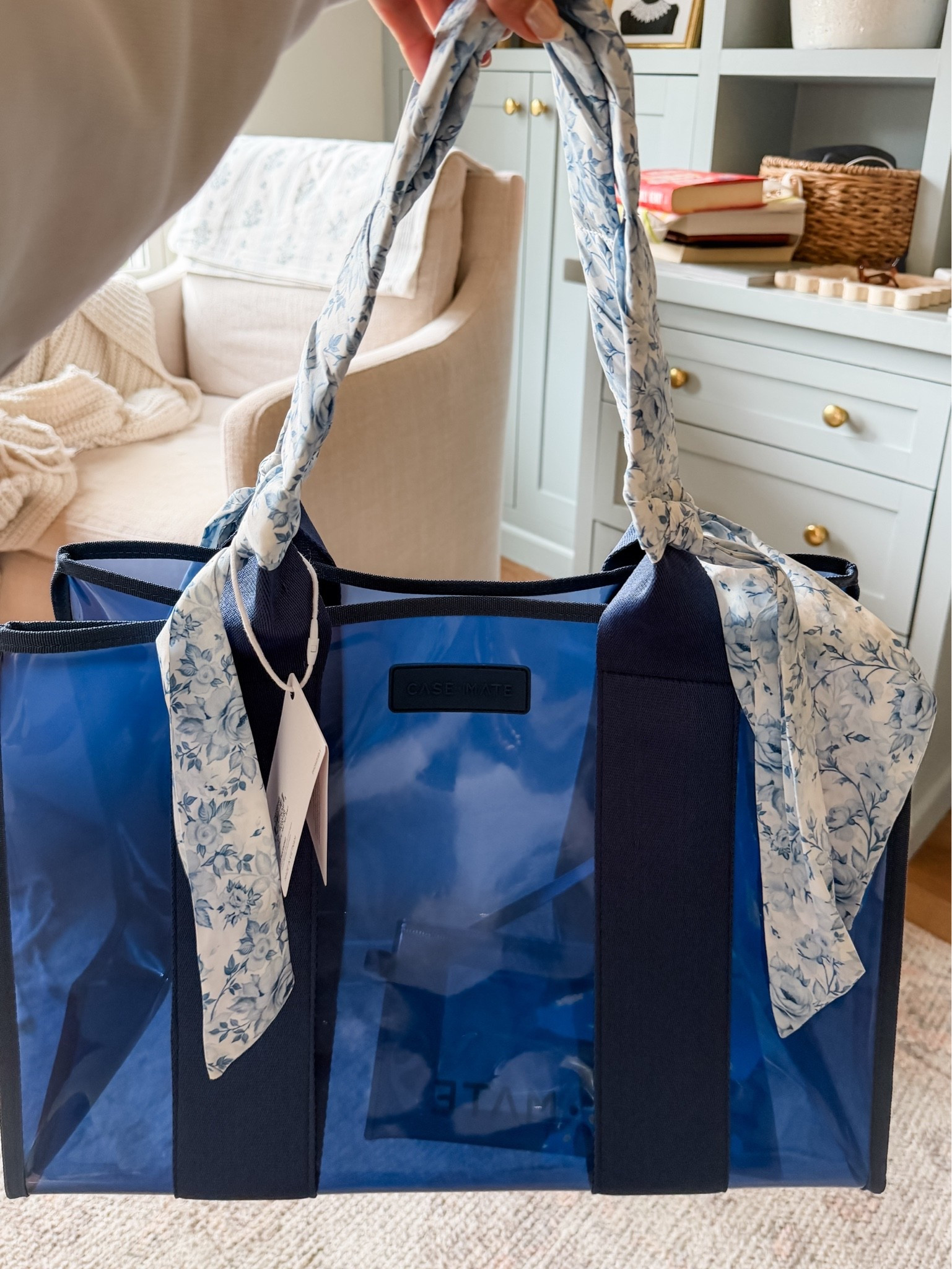 Okay but how nice is this Case Mate jelly tote?? The ribbon 😍!

#LTKmomlife #LTKSeasonal #LTKSwim