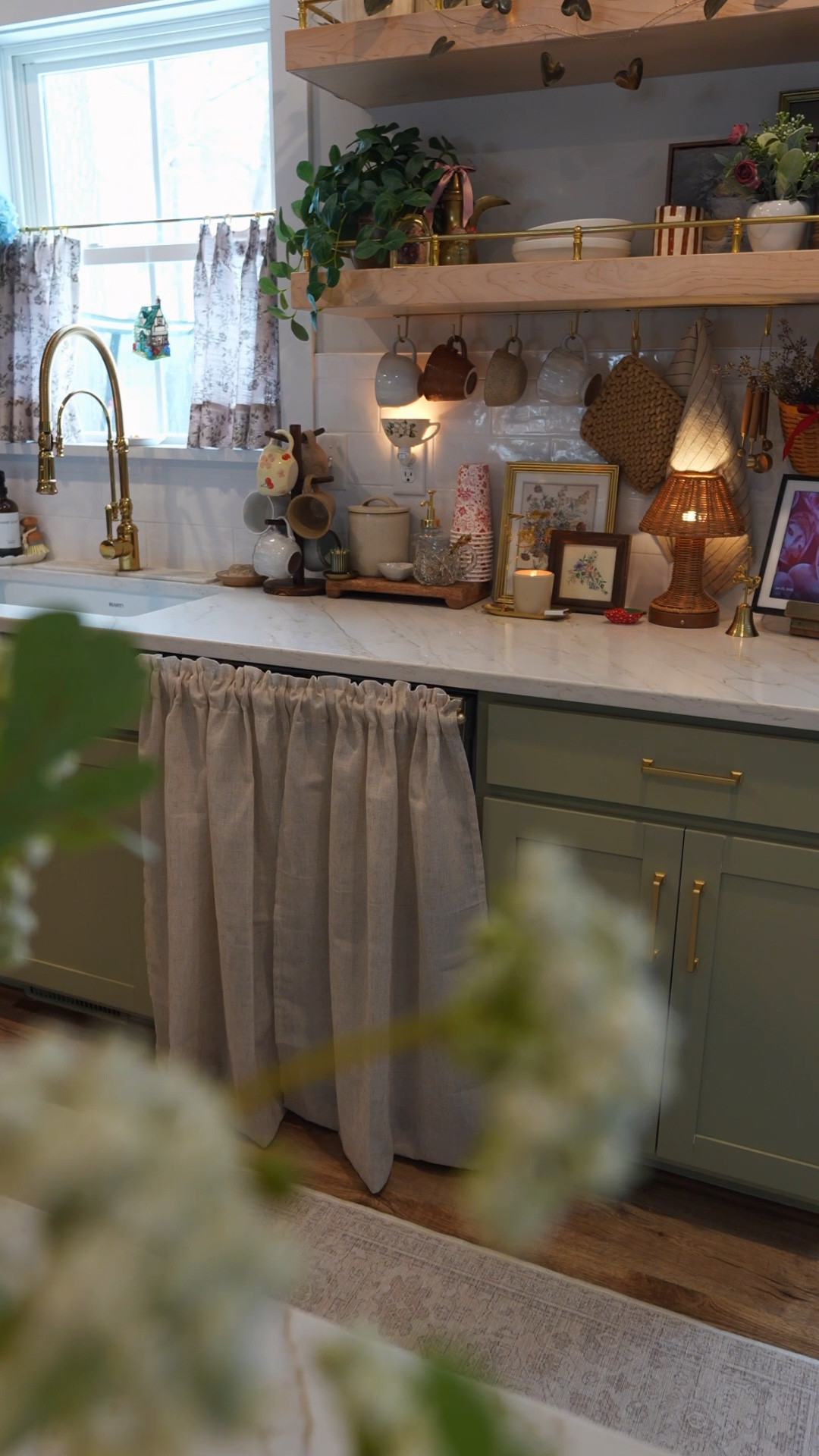 Easy kitchen upgrade 🙌🏼🤍✨

#LTKU #LTKHome