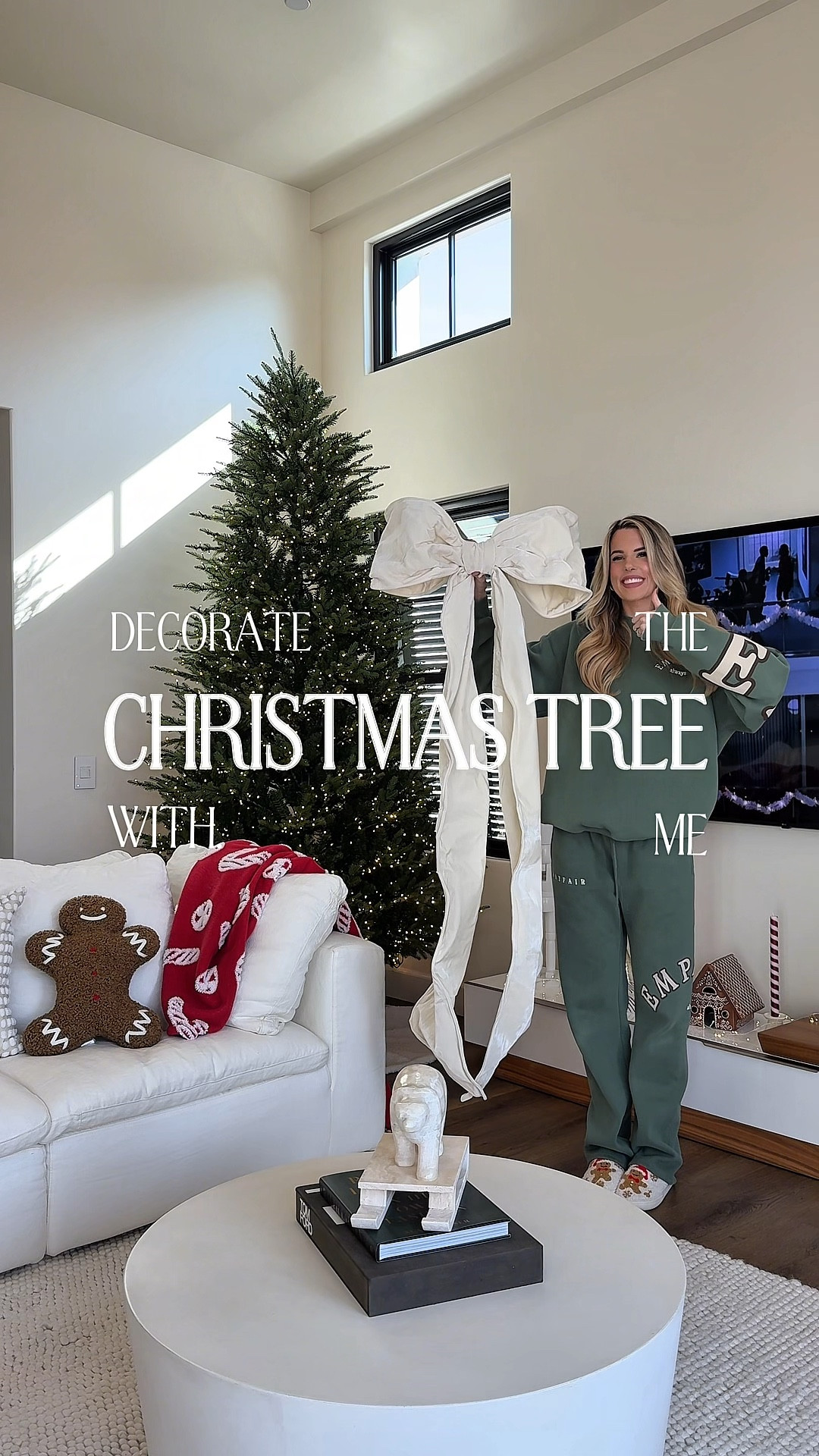 links for our tree & all of our decorations & ornaments ♥️🎄 love how classic this look is and something I will love year after year! 

#LTKSeasonal #LTKHoliday #LTKHome