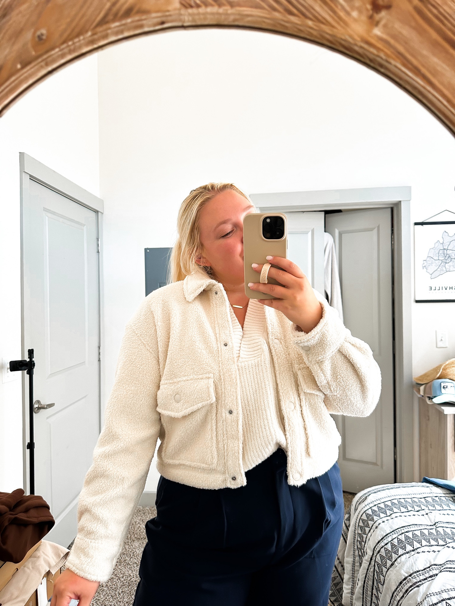 Boucle texture jacket for fall with lining to keep you warm! Wearing XL

#LTKcurves #LTKsalealert