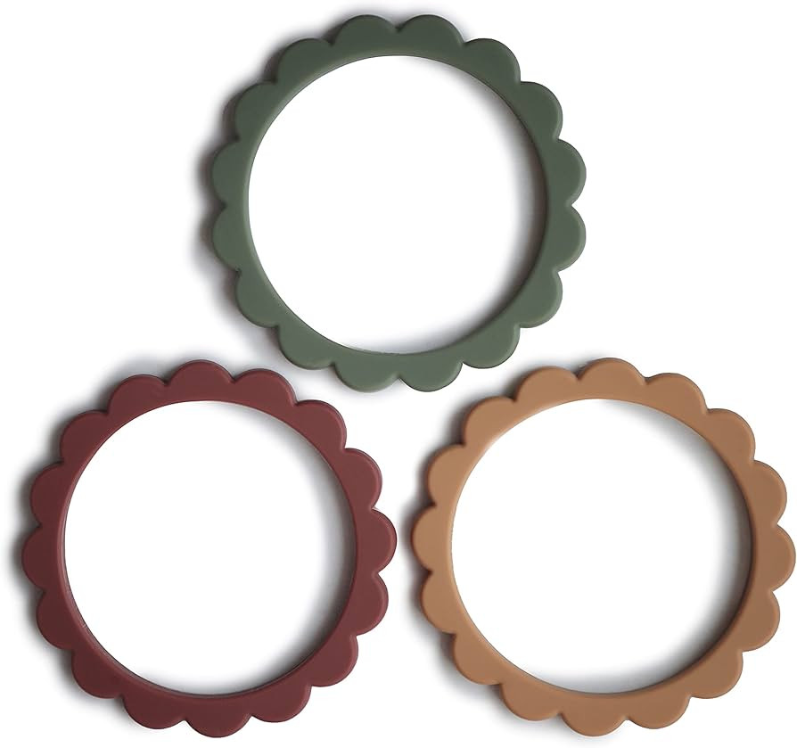 mushie Flower Teether Bracelet | 3-Pack (Dried Thyme/Berry/Natural) | Amazon (US)