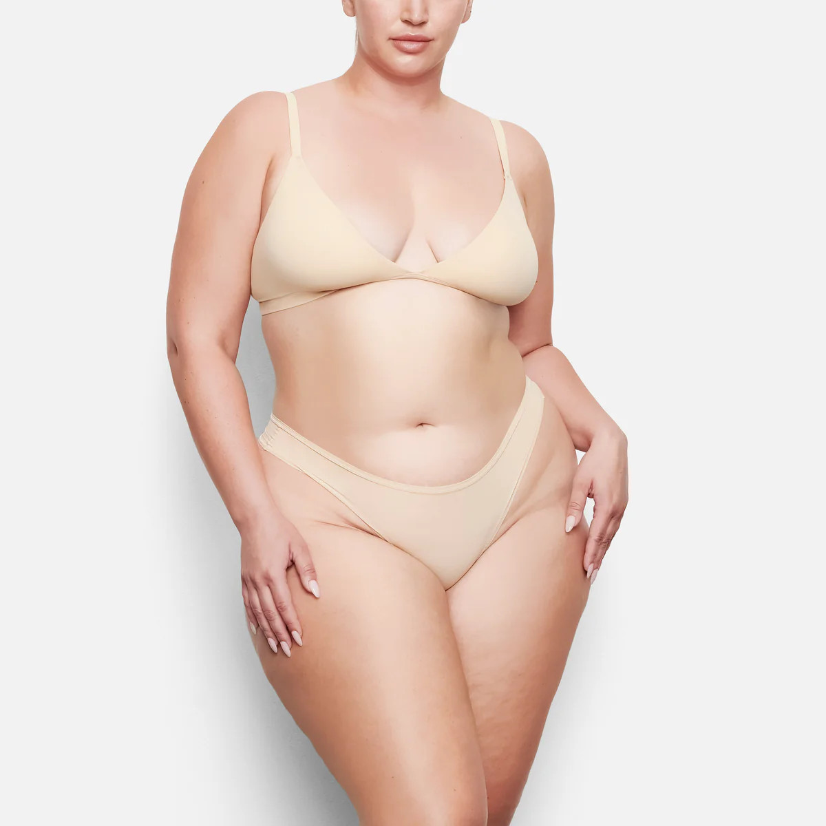 DIPPED FRONT THONG | SKIMS (US)