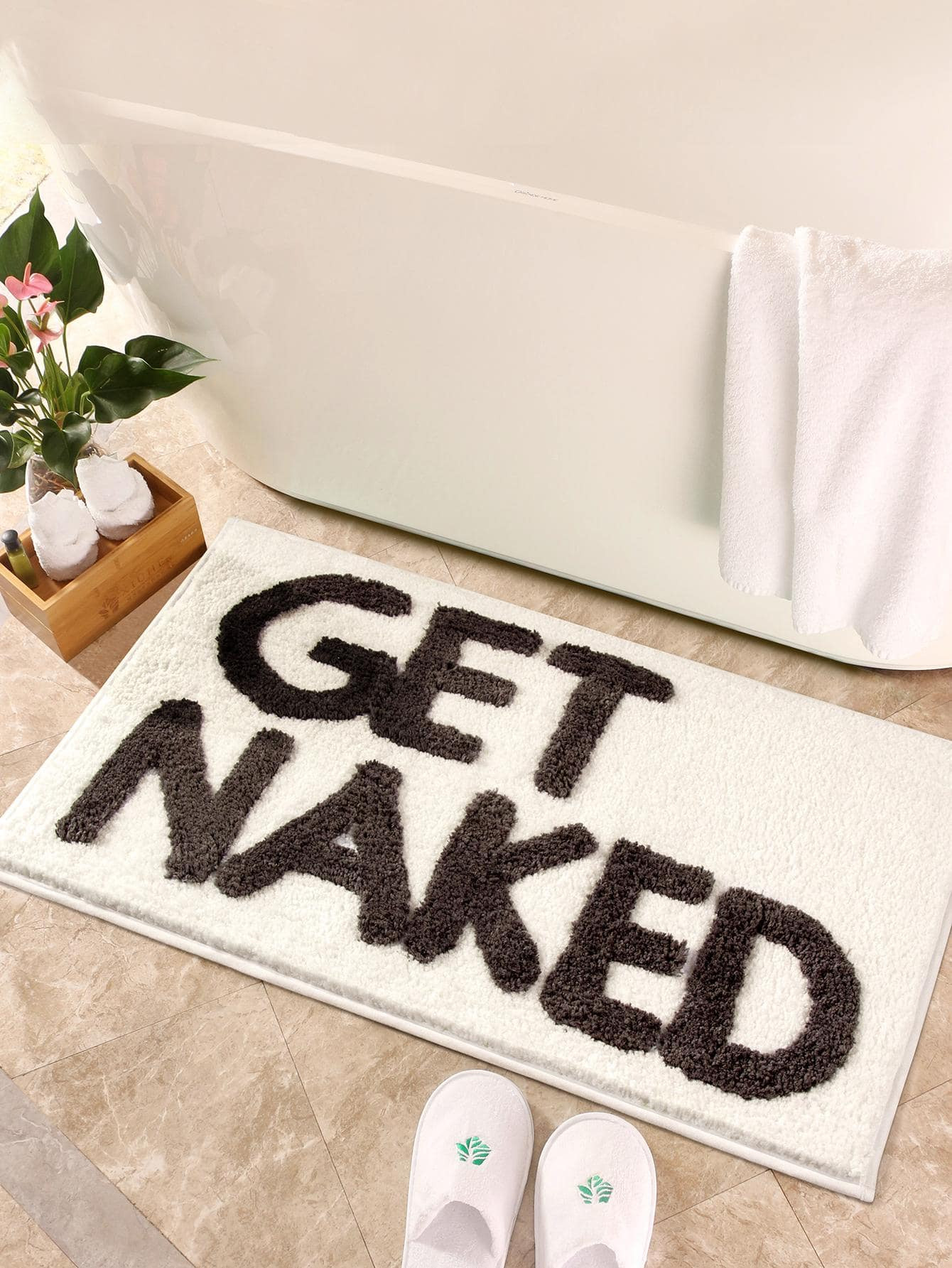 1pc Letter Jacquard Non-slip Bath Rug, Modern Polyester Absorb Water Non-slip Toilet Mat For Bath... | SHEIN