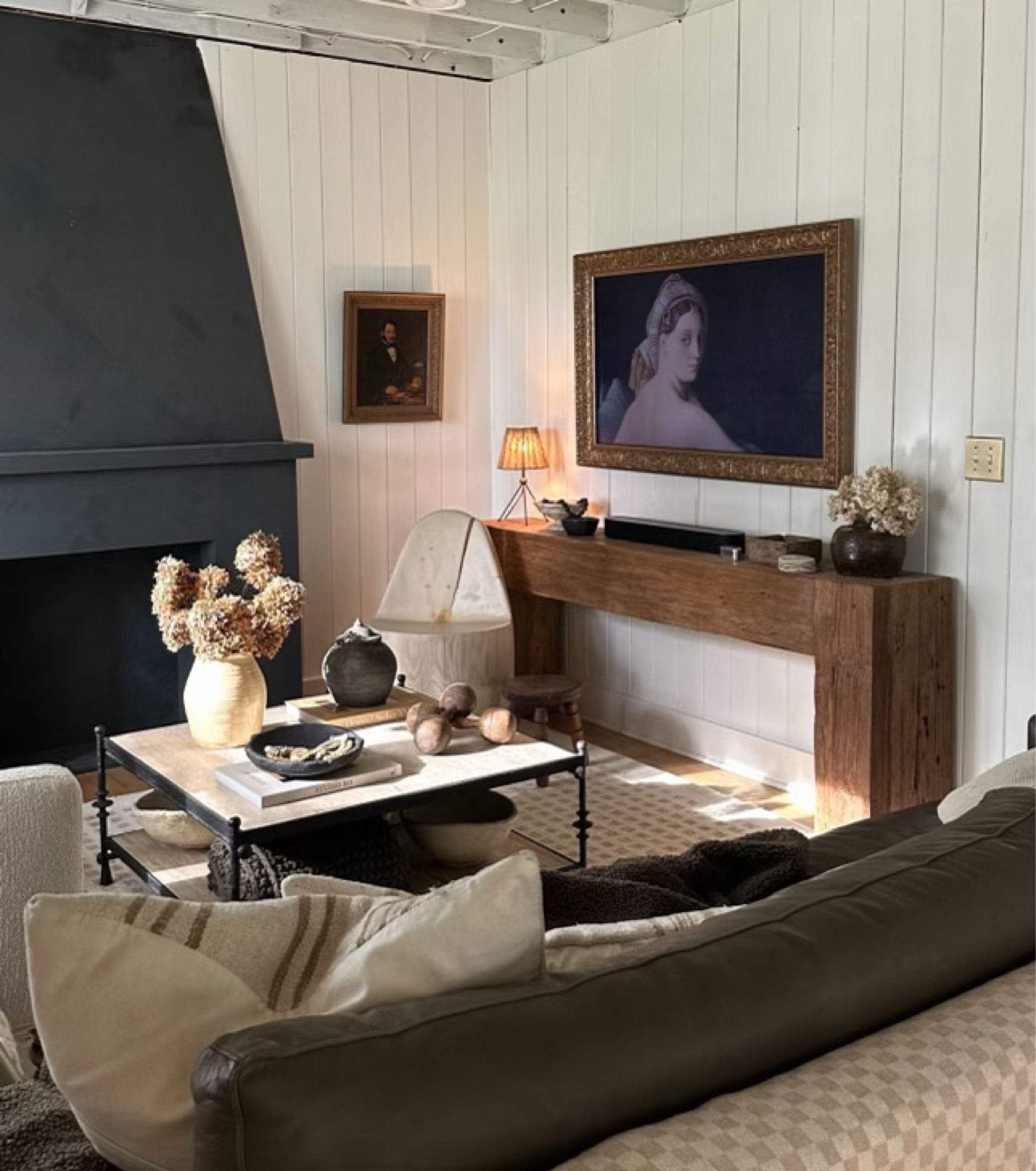 Ahh! the Frame TV is on sale at Best Buy!! 

Savings start at $400! 

#SamsungFrame #FrameTV

#LTKhome #LTKCyberWeek #LTKsalealert