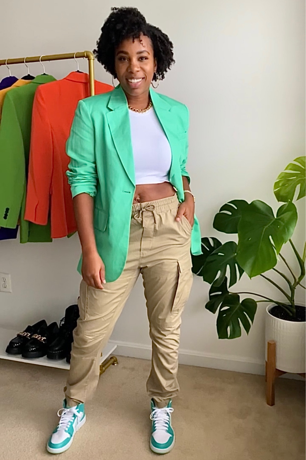 Casual street style outfit ✨ I’m wearing a small in the blazer — fits oversized 

#LTKsalealert #LTKunder100 #LTKunder50