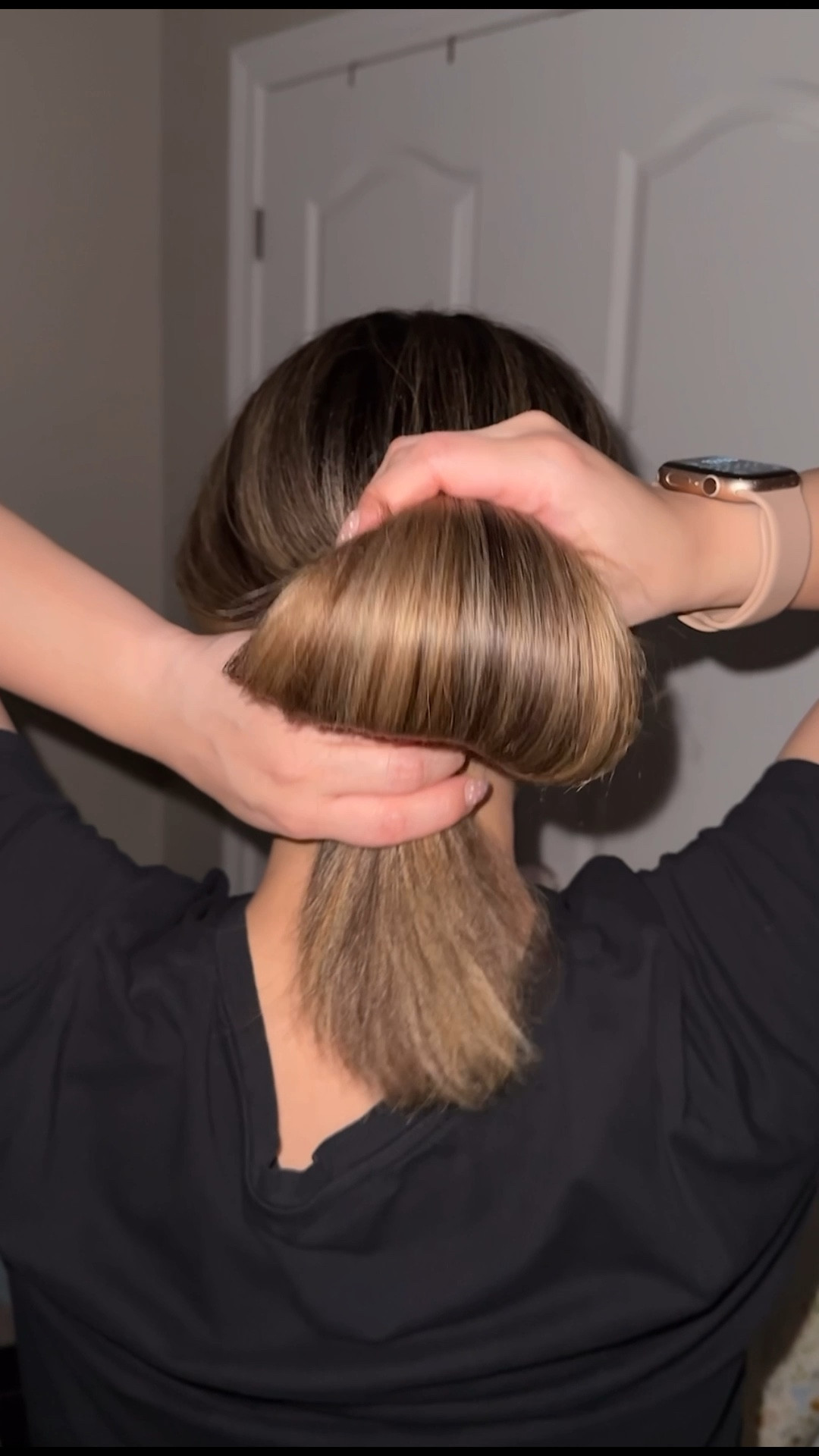 Silky, soft, smooth😍 I got my post shower hair product down to the perfect routine that strengthens my hair all while making it look so healthy and shiny!

🚿ON DAMP HAIR🧖‍♀️
STEP 1: Living Proof Triple Bond Complex
STEP 2: Olaplex No.9 Bond Protector Heat Protection hair serum (reduces the frizz!)
STEP 3: Color Wow Dream Coat
STEP 4: Kérastase Genesis heat protecting leave in treatment 

ON DRY HAIR💁‍♀️
STEP 5: Wella Ultimate repair night serum
STEP 6: Kérastase Elixir Ultime 
STEP 7: Wella Miracle hair serum 


I know it’s lengthy but so so worth it when you’re trying to grow your hair, keep it healthy, and rebuild❤️

Let me know if you want a different routine or ones that’s a bit shorter!


Hair routine, hair wash, healthy hair, damaged hair, what to use in damaged hair, damaged hair repair, post shower routine, everything shower, bond repair, hair serum, beauty. 


#LTKOver40 #LTKBeauty #LTKFindsUnder100