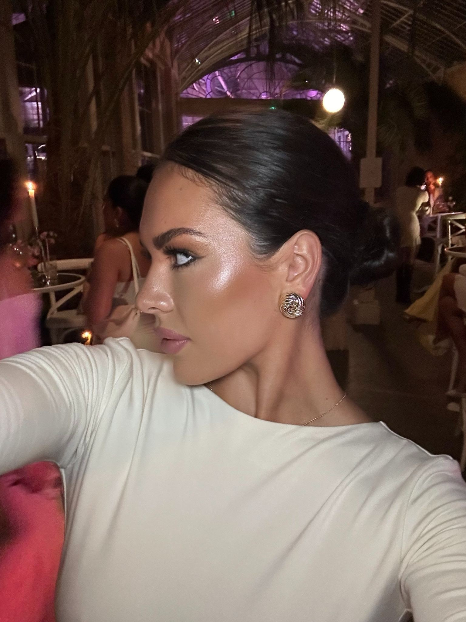 Glowy makeup with nude lips ✨
MAC cream base highlighter in shade Pearl.
Kylie Cosmetics lip liner in shade Risky Rose with YSL lip oil gloss in shade 05
Charlotte Tilbury luxury palette shade Golden Godess

#LTKspring #LTKbeauty #LTKuk