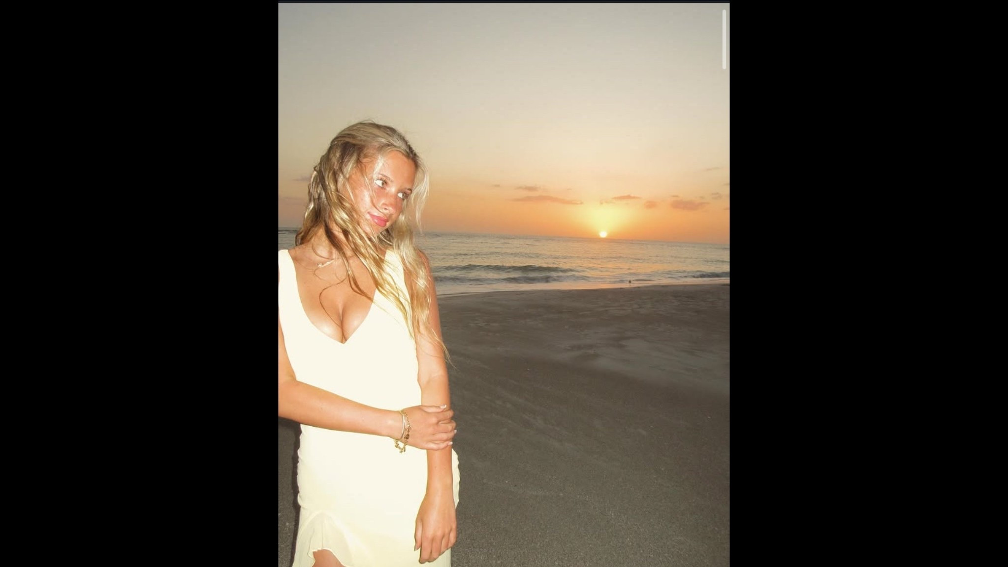 Yellow Dress Inspo🍋💛💐

#LTKGiftGuide #LTKStyleTip #LTKSeasonal