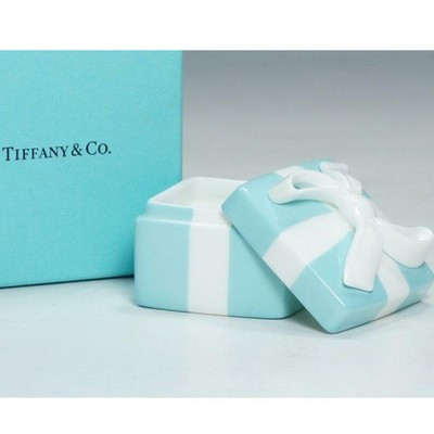 TIFFANY&Co. Couples Classic Blue Bow Ceramic Jewelry Box for gift from JAPAN | eBay US