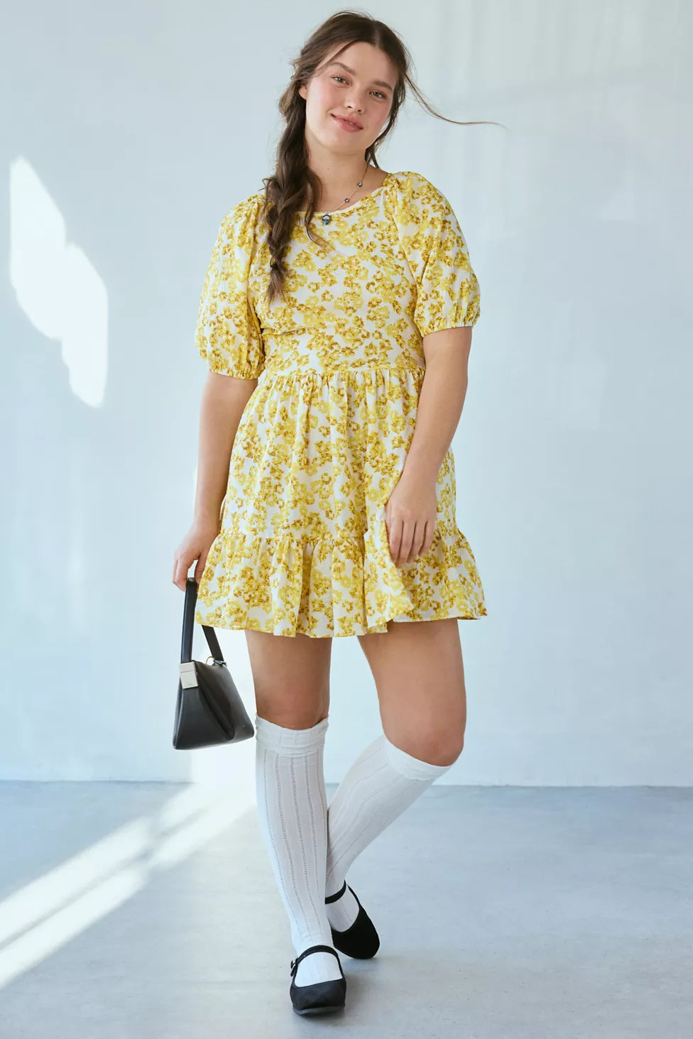 Glamorous Daisy Floral Tie-Back Mini Dress | Urban Outfitters (US and RoW)