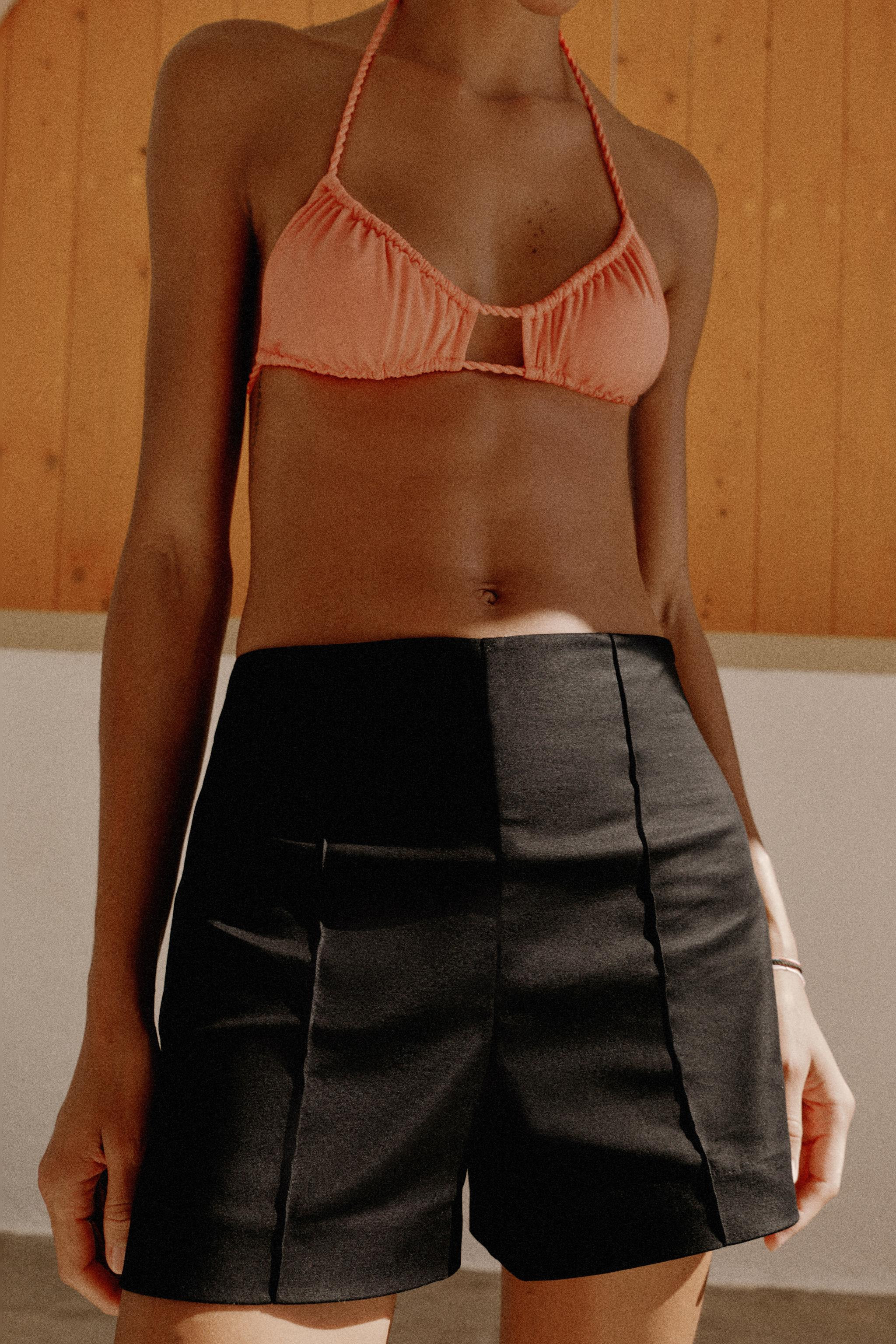 HIGH-WAISTED SHORTS | Zara US