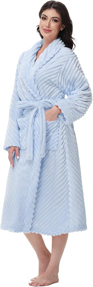 Yurhap Premium Robes for Women - Super Soft Cozy Fleece Womens Robe Plush Long Bathrobe | Amazon (US)