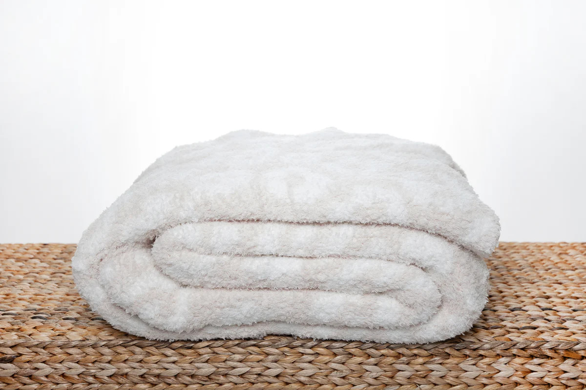 Blushing Beige & Off White Leopard 2.0 Print Extended Throw | Sunset Snuggles