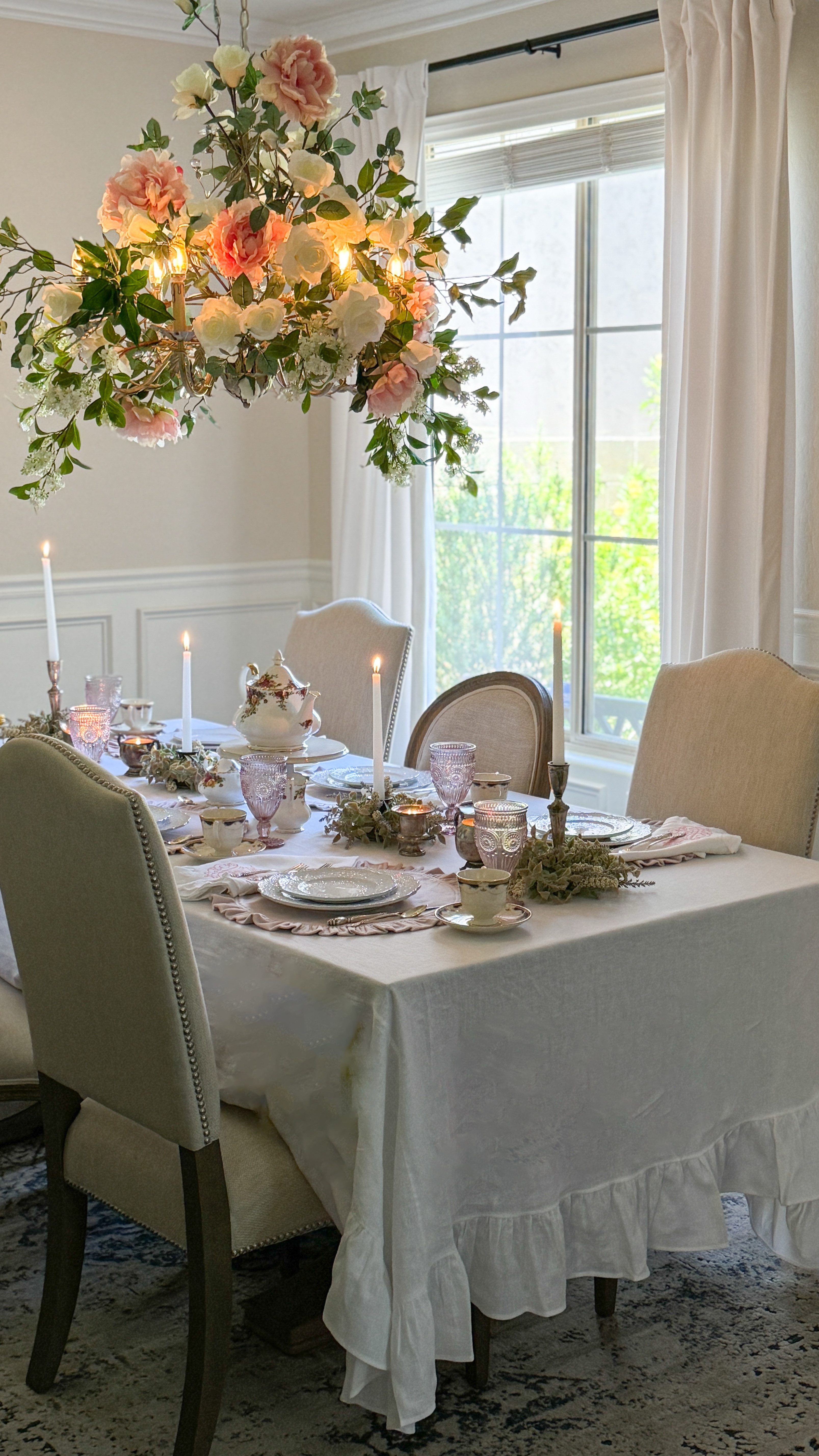 Floral Chandelier 🌸🍃
*some of my exact flowers are no longer available, so I found similar realistic ones that I like, and would use.

#flowers #fauxflowers #chandelier #teaparty #bridgerton #eleganttable #elegantteaparty #frenchcountry #tablescapes #springhomedecor

#LTKParties #LTKHome #LTKFindsUnder50