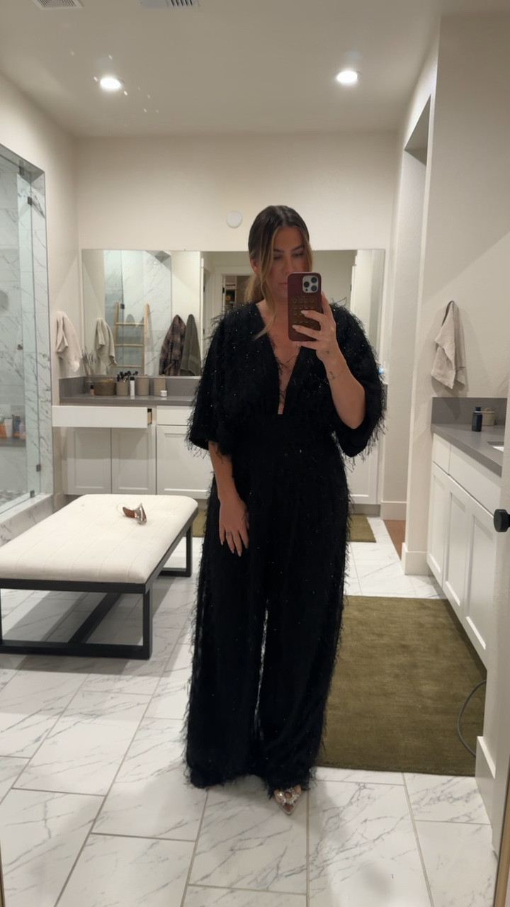 Holiday Party Look 

#LTKParties #LTKHoliday #LTKShoeCrush