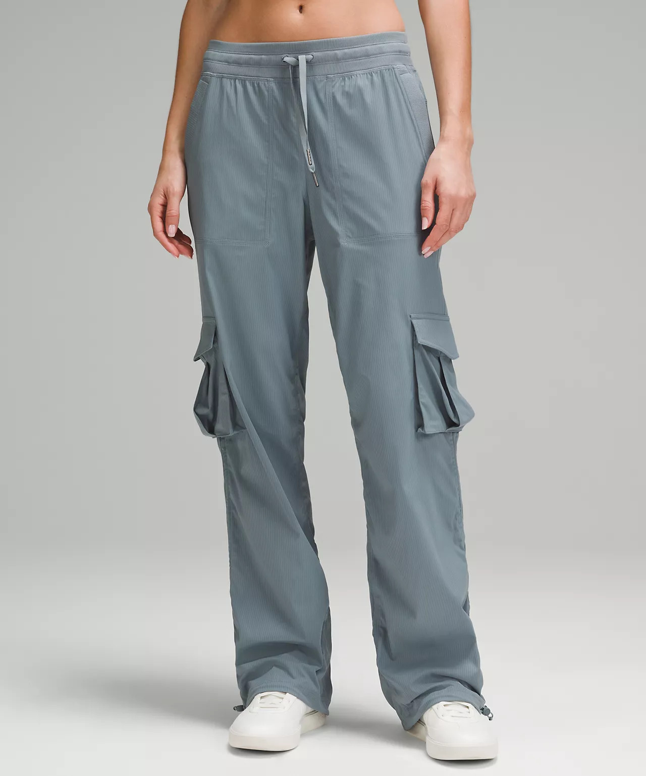 Dance Studio Relaxed-Fit Mid-Rise Cargo Pant | Lululemon (US)