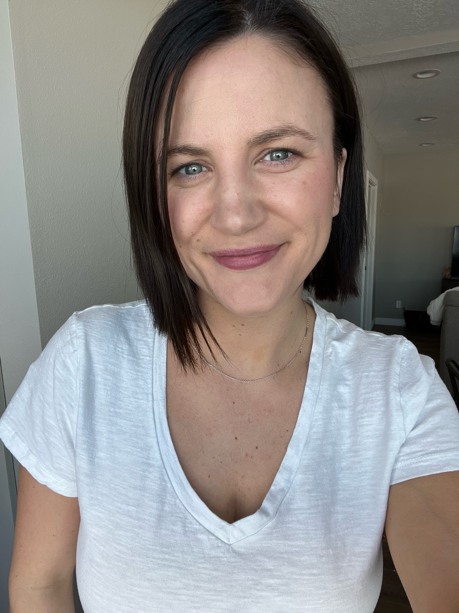 Maybelline teddy tint in the shade knee high! This doubles as a blush as well! Cool toned makeup Hocsummer 