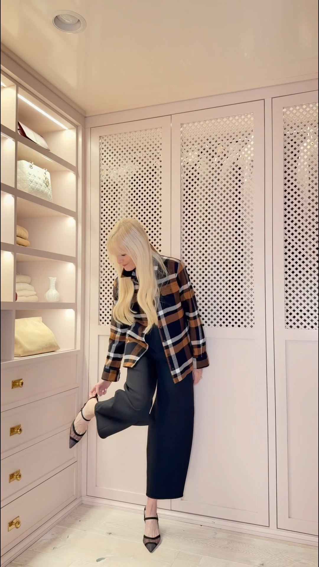 Easy layers with cozy textures. 

#LTKootd