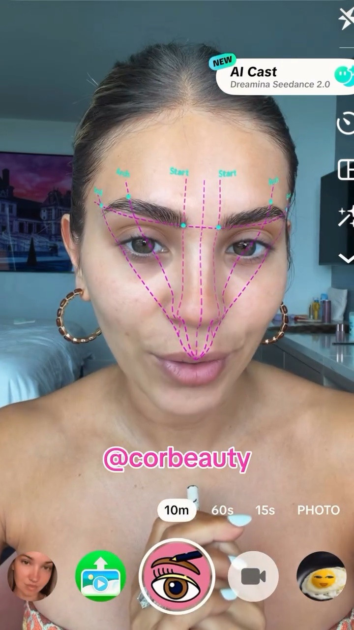 eyebrow tutorial that I do in every single video 💗 comment brows and I can dm you everything I use daily for my signature brow look 👀 

@anastasiabeverlyhills brow freeze gel 
@rarebeauty laminating brow gel 
@thrivecausemetics brow gel

Anastasia micro stroke detailing brow pen (medium brown)

@morphebrushes spooley

#eyebrowtutorial #eyebrowfilter #eyebrows #bushyeyebrows #fillineyebrows