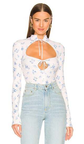 Ruched Blue Rose Print Top in Blue Rose | Revolve Clothing (Global)
