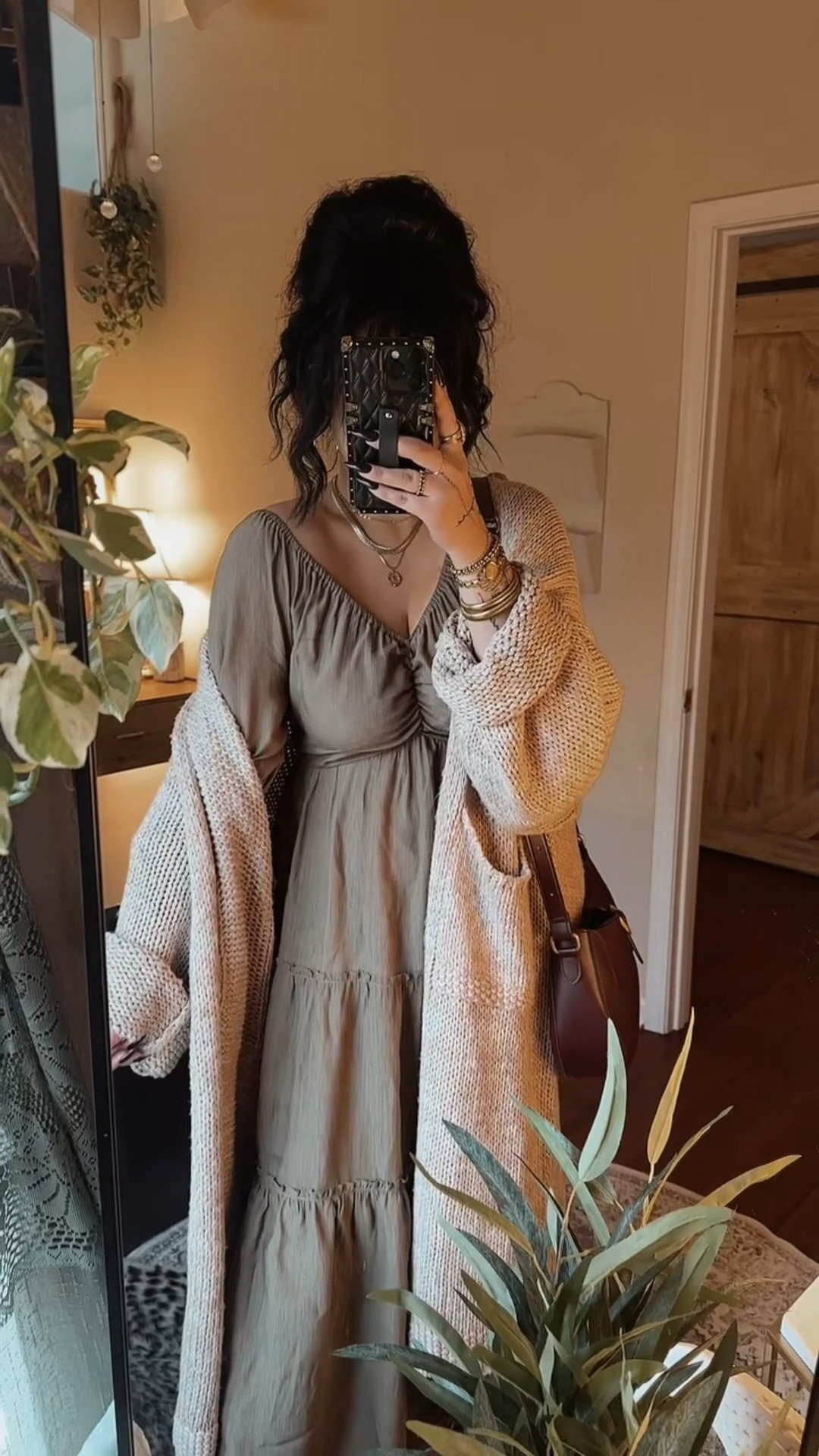 Love a romantic fall fit✨
Dress is old but linked some similar!
Sweater is from Flippie Hippie 
Shoes are Free Birds
Jewelry not linked is my shop Bohemia 

#LTKFindsUnder100 #LTKSeasonal #LTKFindsUnder50