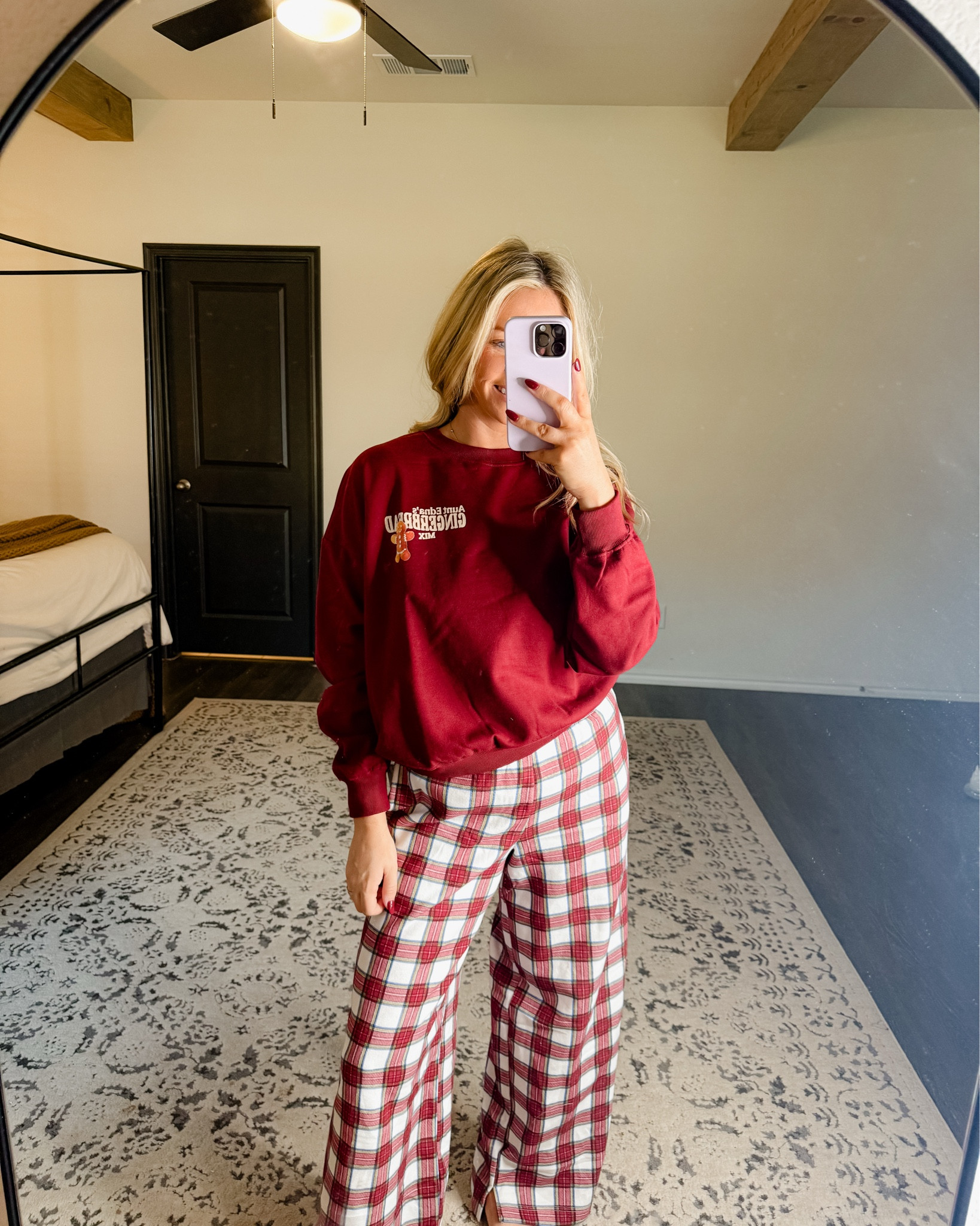 Gingerbread sweatshirt! The detail on the back is so cute ❤️ wearing a size M and S on bottom 

#LTKFindsUnder50 #LTKHoliday #LTKStyleTip