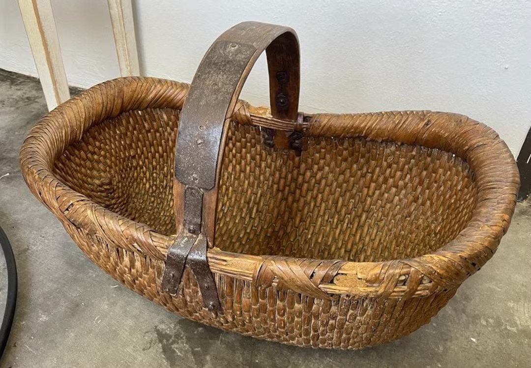 Handmade Vintage Willow Basket - Etsy | Etsy (US)