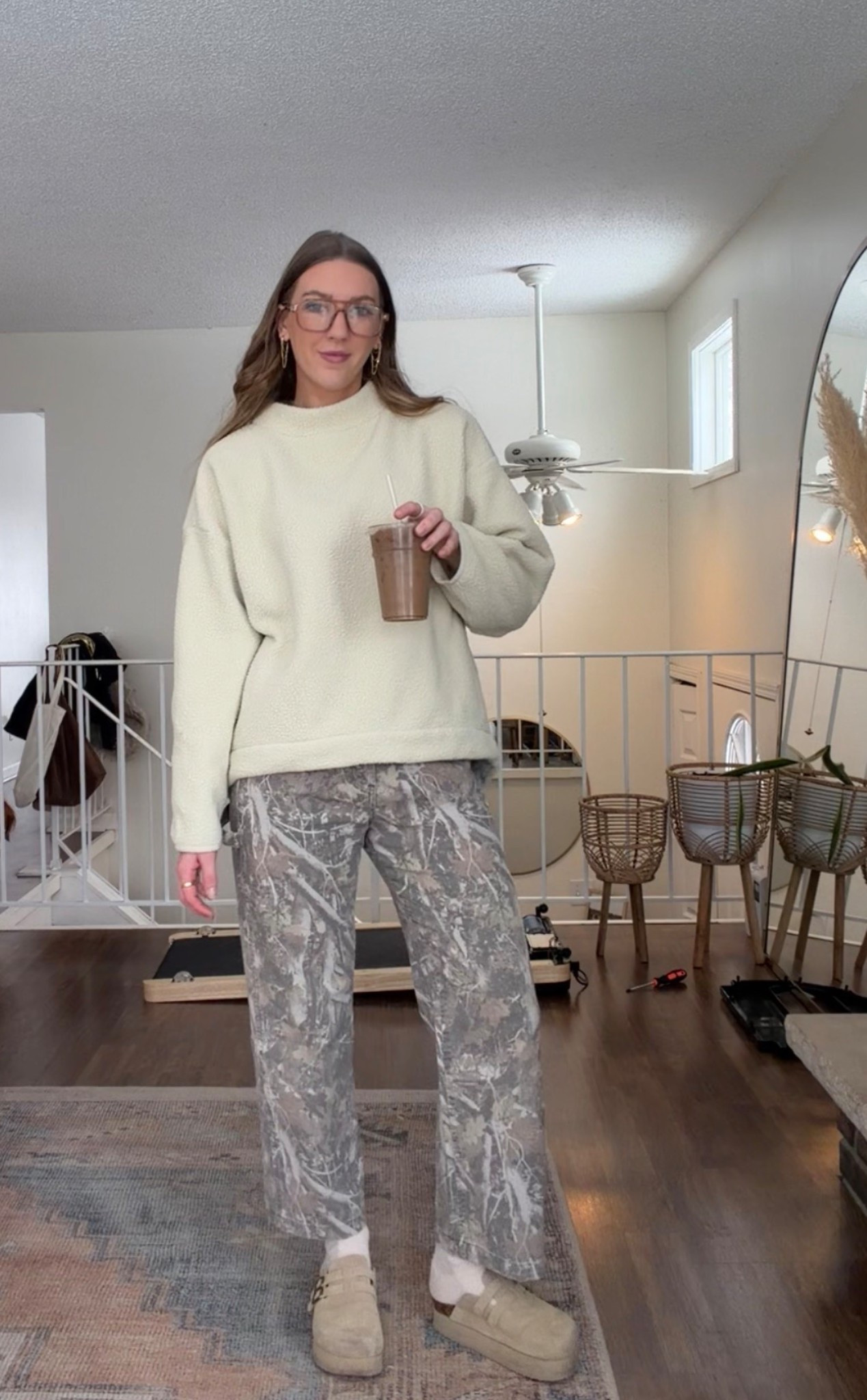 Comfy & cozy outfit 🤎 

#LTKSeasonal #LTKootd #LTKdayinmylife